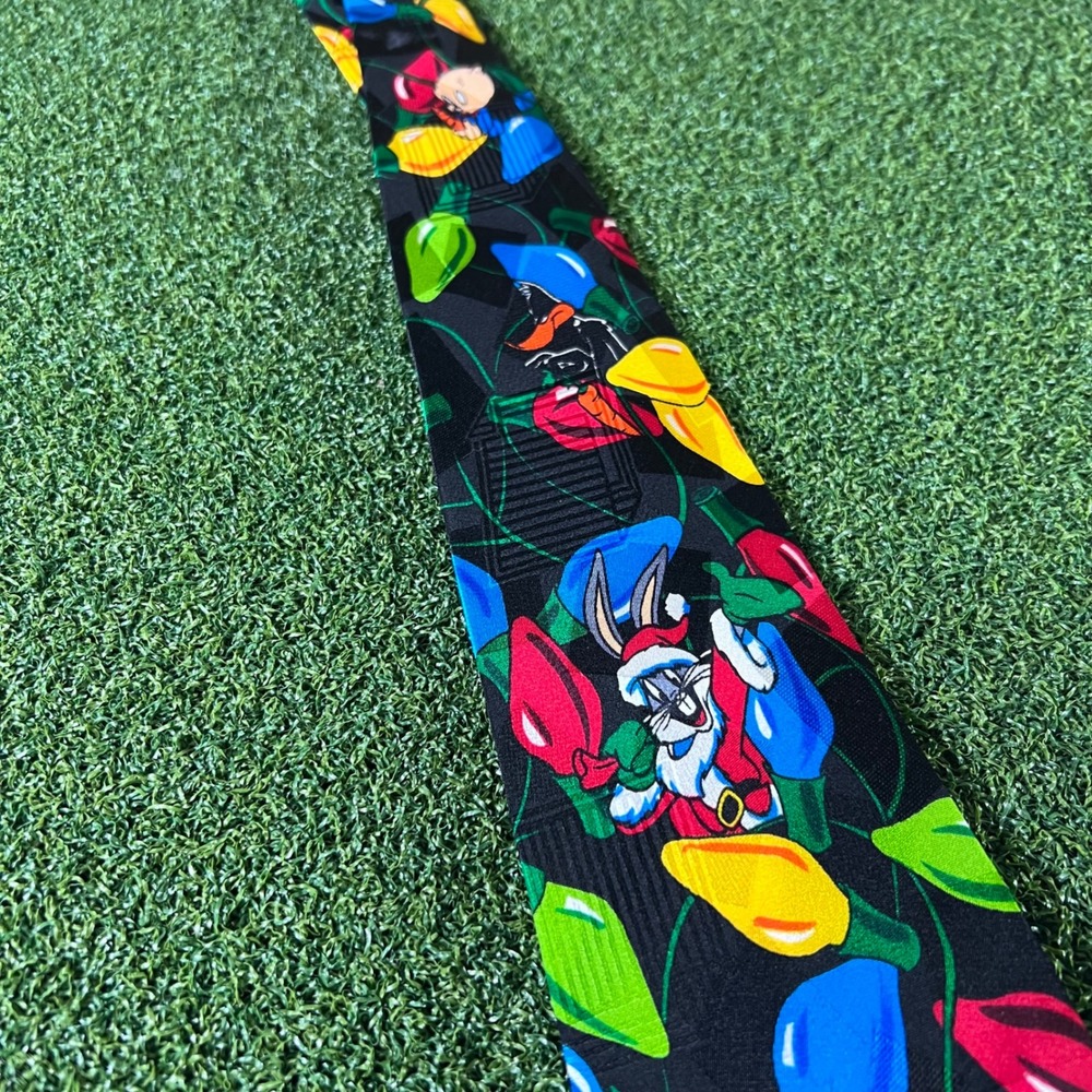 Looney Tunes Christmas Necktie Bugs Bunny Daffy Duck Holiday‎ Lights